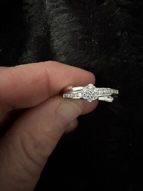 Silver Halo Cluster Bridal Ring Set - White/ Silver